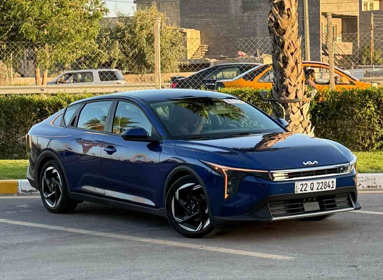 السلام عليكم 
 KIA K4 EX 2025 
السياره حادثها شبه كلين كله راجع بار سياره ولا قطره صبغ او تبديل 
ماشيه 23 ألف 
سياره حلوه وجديده كلش 
مواصفات 
شاشه متصل 
رادارات 360 درجه 
توقف ذاتي 
قياده اليه 
تحديد مسار 
تبريد شاشه 
اوتو هولد سايد بريك بصمه 
ويل كب 17 
بصمه وبصمة أبواب 
ترحيب بل يدات 
تشغيل عن بعد 
وبعد بيها هواي مواصفات 
 مكان سياره بسمايه
للاستفسار  ***********
