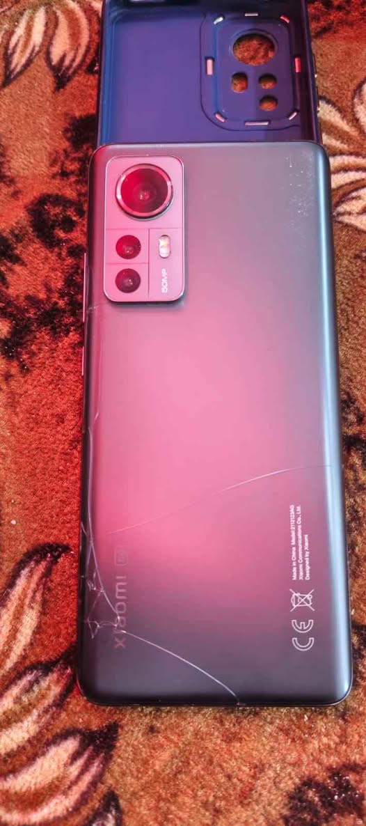 شومي 12X برو 5g 
موصفات
شاشه منحنيه معد تحديث الشاشه 120
معالج سناب دراكون 888 بلص 5g 
كامره 8k 60 فريم 
سعر 350 البصرة, العراق


**إذا كنت صاحب هذا الإعلان وتريد حذفه لأي سبب، رجاءا أرسل رسالة إلى الدعم الفني**