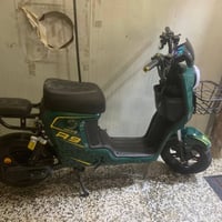 دراجه شحن آر 9  موديل 2026  بطاريات 5  دكس امامي خلفي   لد امامي خلفي ...