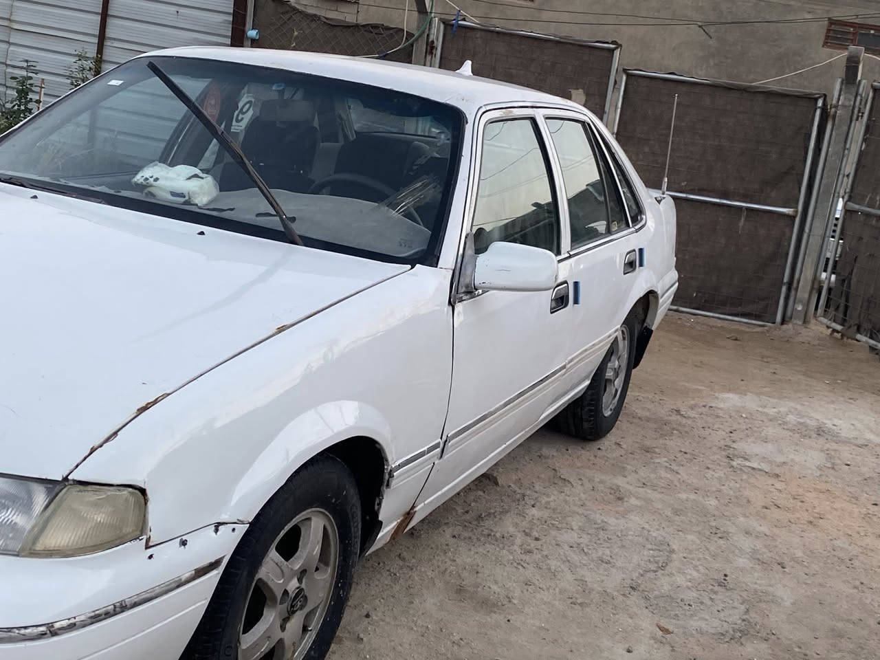 سلام عليكم برنس فراشه ٩٦
كير محرك جديد
داخل جديد 
تخم تاير 
صدر امامي خلفي نظيف 
رقم بغداد سنويه مانافذه
بلاديه مابيهه صبغ بيهه طخه خفيفه كلش
لاستفسار ***********
