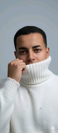 هاي نكول  بيضاء مريحة ومناسبة لفصل الشتاء. مصنوعة من خامة عالية الجودة...