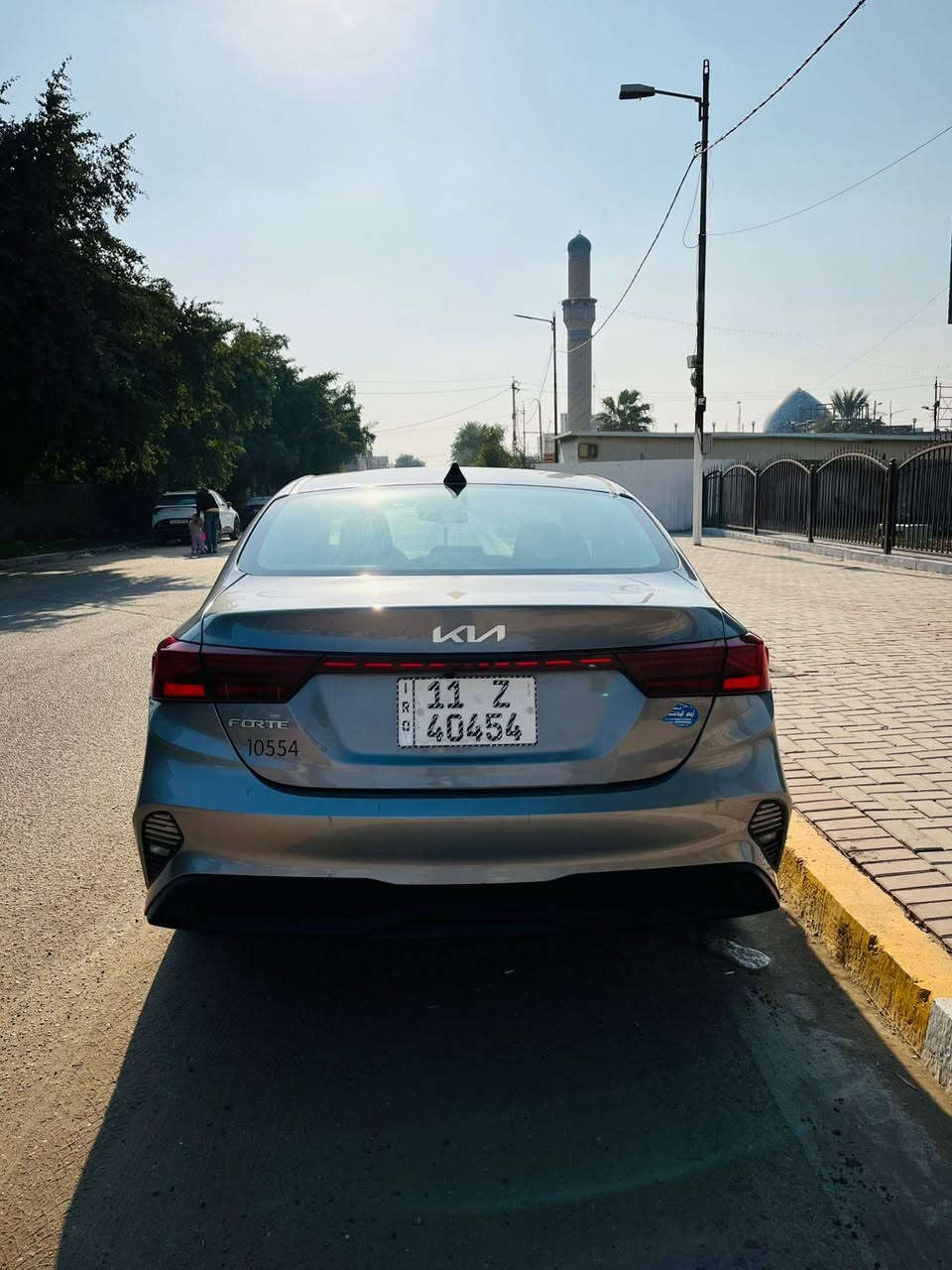 السلام عليكم فورتي 24
تسجيل جديد يعني سنوية وهزة كله جديد بأسمي السيارة حادثها جاملغ مبدل  وحافة البنيد صبغ بدون دواخل  ماشية 5 الالف
 تبريد راديترات مكفول شركة

المواصفات 
سستم صوت
محرك 2000 دوش 🚀
كامرة دوارة
تدفئة كشنات
تدفئة ستيرن
تحديد مسار
قيادة ذاتية
توقف ذاتي 
تنبيه عند مغادرة المسار
كروس سرعة
وضعيات قيادة
وبعد هواي مواصفات بيها

سيارة جاهزة وكاملة بدون نقص

السعر  158 وبيها مجال بسيط
مكاني بغداد تقاطع درويش ***********
