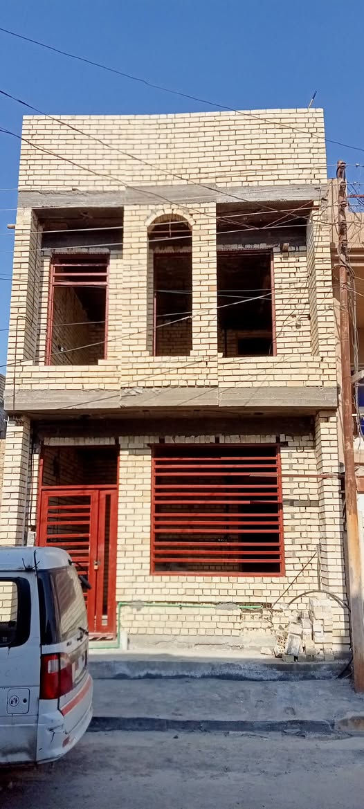 السلام عليكم هيكل 50م طابقين ونص + رفت 50م الثعالبة محله365 شارع الوكيل للبيع ***********
