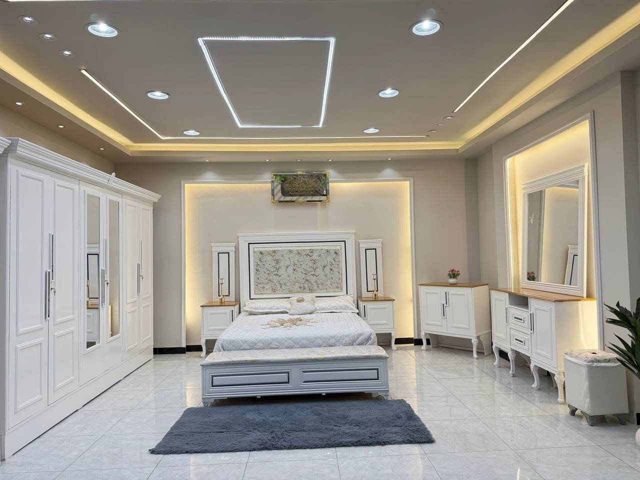 السعر // مليون فقط 😍

🔅تفاصيل الغرفة المرمري  ....

 خارج ٤ملم ام دي اف 🔺
وداخل معاكس ٣ملم 
صبغ حراري  درجة اولى 

عدد القطع  ٧ قطع 😍
🔺1 //جرباية  قياس  ١٦٠ × ٢٠٠ 
🔺//ميز جانبي ايسر قياس ٥٠
🔺2// وميز  جانبي  قياس ٥٠
🔺3// زاوية ارتفاع مترين عرض ٨٠
🔺4// وميز بلازمه  
🔺5//وميز مراية ارتفاع مترين عرض ١٢٠
🔺6// وكنتور ٦ باب  ارتفاع مترين و١٥ طول ٣ متر و١٥

القطعه الثامنة حسب الطلب شازلون
سعرها ٥٠ الف ❤️

(توصيل مجاني مركز بغداد )
التوصيل يشمل الشد مجاني 🔥
(اطراف ٥٠)
باقي المحافضات حسب البعد
شازلون سعرها ٥٠ الف
شازلون مخزن ٧٥ الف


**إذا كنت صاحب هذا الإعلان وتريد حذفه لأي سبب، رجاءا أرسل رسالة إلى الدعم الفني**