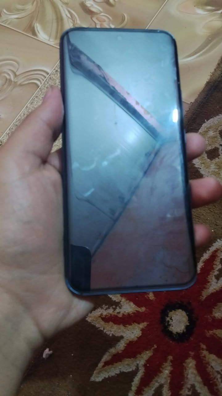 تكنو سبارك 40 برو بلس
ذاكرة 256
رام16
شاشة144هيرتز
سماعة استريوا
كارتون + ملحقاته كامله
جديد بالباكيت فقط فتح صندوق ب 300 وبي مجال شوي

واتساب ***********
