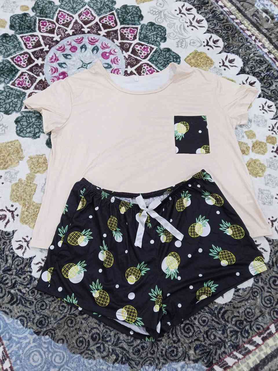 بنات شوفوا الصور للأخير اي قطعة ناشرتها سعرها 5 الالاف اغلب القطع
دشداشة سعر 13 ألف قطعتين 25 ألف الأحذية اكو ب 5 واكو ب 10 الالاف 
كلشي متوفر يمي وكلشي رخيص يمي 
الاستفسار اكثر راسليني وتدللين ❤️ 
توجد خدمة توصيل 🚘🚖


**إذا كنت صاحب هذا الإعلان وتريد حذفه لأي سبب، رجاءا أرسل رسالة إلى الدعم الفني**