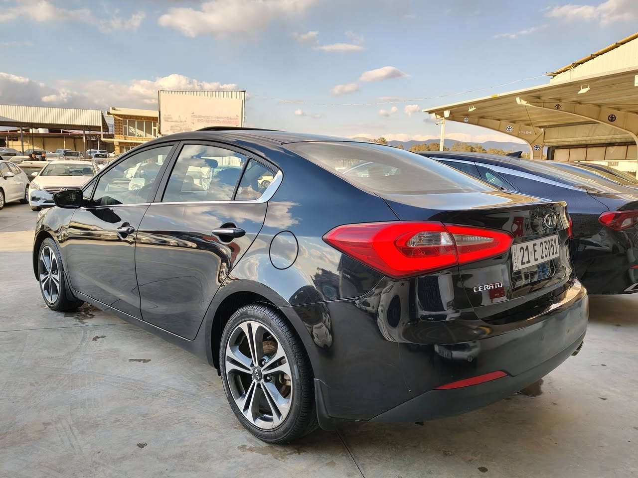 السلام عليكم
سيراتو خليجي / 2016  كفاله عامة! بدون صبغ 
مواصفات فول 1/1 عدى البصمه
محرك 1600 مامفتوح 
السعر : 125
مكاني سليمانية
تواصل/ 
*********** + واتس ✅
***********
