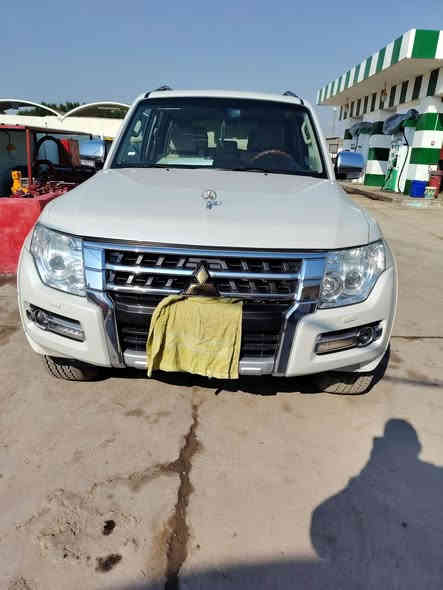 السلام عليكم باجيرو 2018 فول موصفات مكفوله رقم بغداد بسمي ماشيه 80 مكان الديوانيه الحمزه الشرقي   مكينه ٣٨٠٠ (***********
