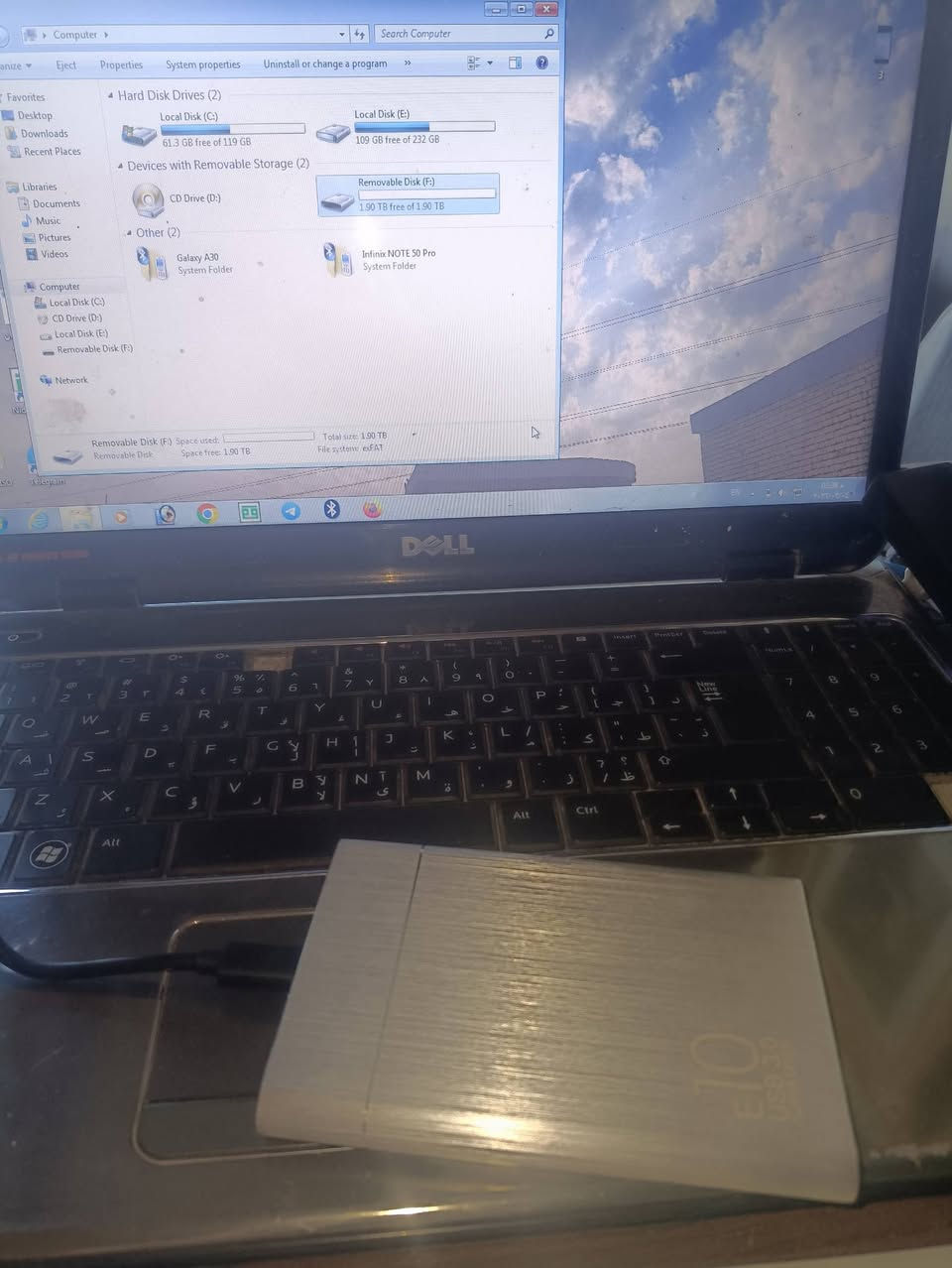 هارد 2 تيرامفحوص وشغال كامل ب10 الف
بس ما مقتنع بيه هارد ابيعه ب 10 فحم 
توصيل متوفر لكل العراق


**إذا كنت صاحب هذا الإعلان وتريد حذفه لأي سبب، رجاءا أرسل رسالة إلى الدعم الفني**