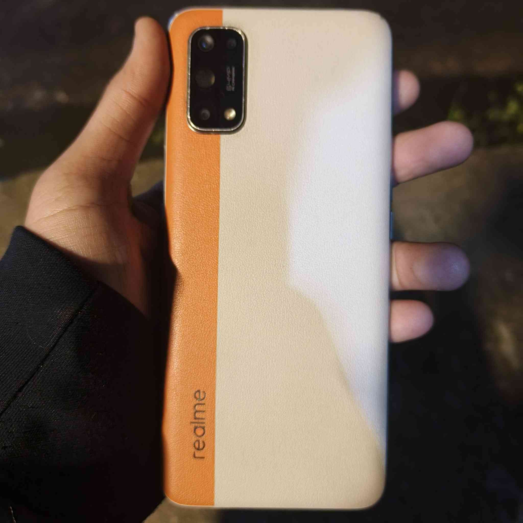 سلام عليكم
موبايل للبيع 
ريلمي 7 برو 
ذاكره 128 
ادفع سعر عجبني ابيع


**إذا كنت صاحب هذا الإعلان وتريد حذفه لأي سبب، رجاءا أرسل رسالة إلى الدعم الفني**