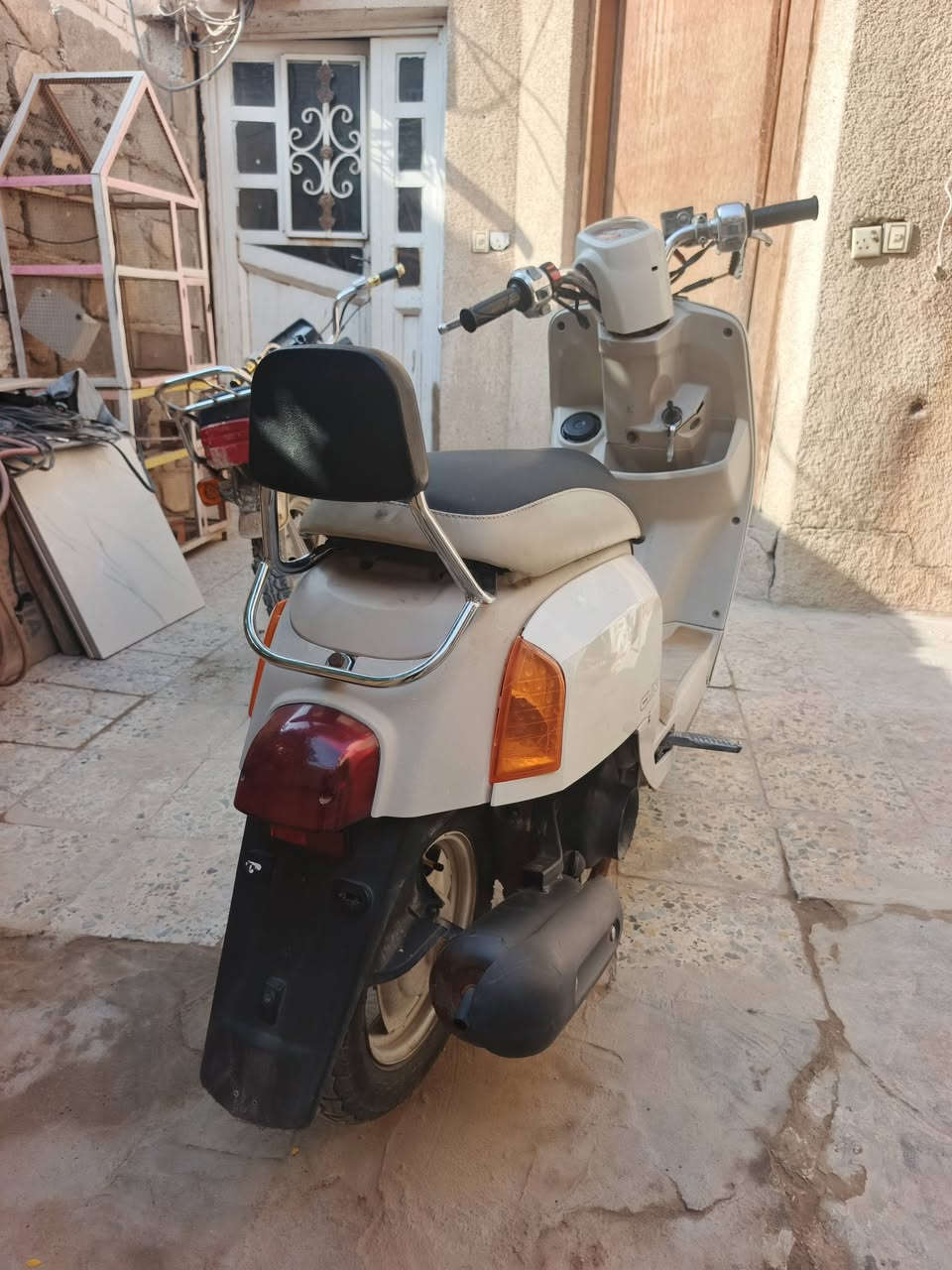 السلام عليكم دراجة بوليس للبيع مكينة ما مفتوحة كهربائيات كلة شغال عداد سرعة عداد شغال الدراجة خير من الللة السعر 750 مكاني كربلاء ورة مدينة النوارس الموشراي خلي يعبر المنشور الرقم ***********
