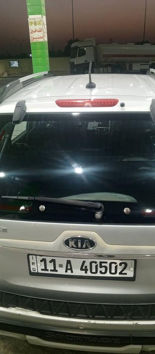 السلام عليكم 
كيا سبورتج 2009 فول مواصفات 
كشنات جلد
الكشن تدفئه
تبريد بيانو
فتحة سقف
مري شفط
منضومة غاز
الرقم بغداد انگليزي
السونار مرفق مع الصور
مكفولة من الضربه والبارد والفتح والتبديل ما عدا صبغ باب السائق اثر طخه بسيطه گير ومكينه كفاله شرط برغي ما مفتوح بالسياره تخم تاير بأسمي تحويل ثاني يوم السعر المطلوب 120 وبيها مجال 
مكان السياره الكوت مركز المدينه 
للاستفسار الاتصال على الرقم ***********
