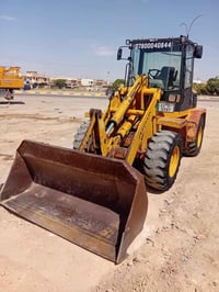 للبيع شفل زبلن حجم 110 موديل 2000  سنويه جديد لل2031 تحويل مباشر السعر...