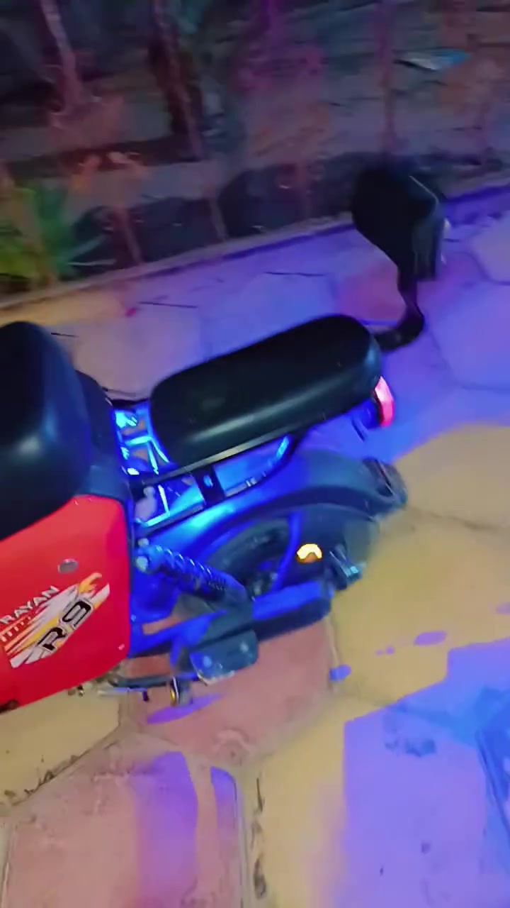 سلام عليكم
دراجه R9ريان للبييع دراجه ما متعوبه كهربائيات كامله 5بطاريات كل بطاريه 28امبير شرط الفحص ما متعوبات مشحونه قليل كلش شلعه تجي تفحصه تاخذ بيه تراي تعجبك سعره مناسب ب420وبيه مجال للشراي عنوان ناصريه مركز للستفسار ***********وات ساب
