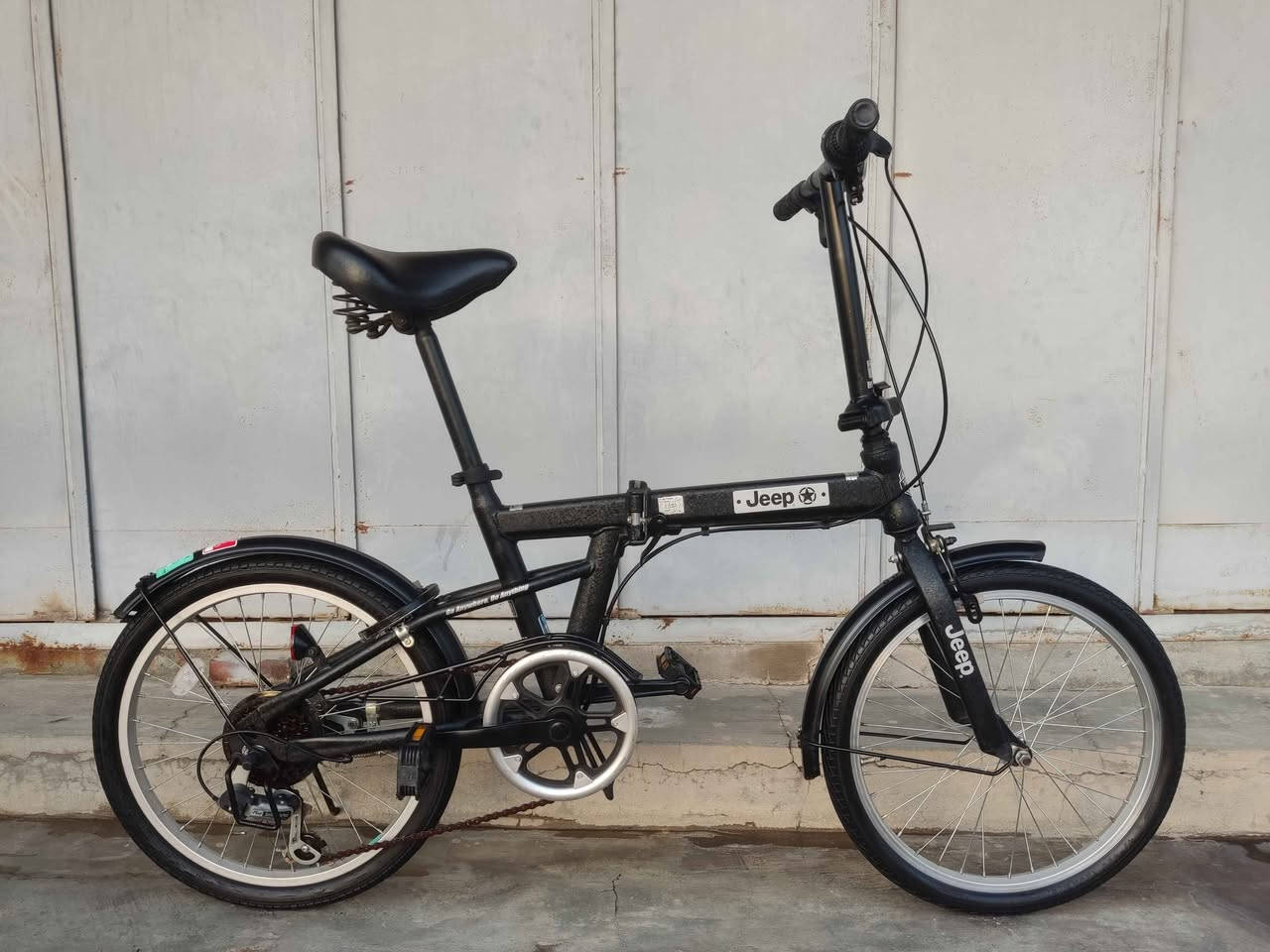 سلام عليكم 
وصول وجبة جديدة 
بايسكل للبيع باله امريكي حجم 20 جنطة طبك سته كير ماركة جيب أمريكي اصل سوبر لوك بالكارتون نظافة100%

عنوان محل : كركوك حرية ــ مقابل تكية و جامع شيخ محمد ــ يم ملعب دولي شورجة.
رقم موبايل : ***********
