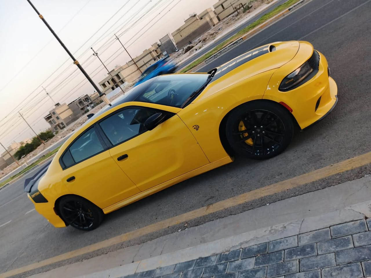 سلام عليكم سياره للبيع نوع جارجر موديل 2017اس آرتي سكات لون بلادي  اصل خصوصي  ماشيه 50الف فقط  موصفات واحد عله واحد اعله فاه مكينه حجم 6400 فتحه شاشه كامره حساسات امامي خلفي تحكم ستيرن جهتين شفتات ستيرن بصمه تشغيل تشغيل عن بعد كشنات جلد كهربائي تدفعه تبريد كشنات تبريد قطعتين سستم مضخم صوت دمام كزوزات صوت منظومة كشاف زنون سياره عليه إضافات أو تزويد مصروف عليه خير من الله جاهزه من كل شيء بل عافية عل ياخذه كير مكينه حداديه تخم تاير تبريد تدفاه كفاله سياره بدون حادث جاملغين سرقه إلى اماميات والباقي كفاله العنوان كربلاء تحويل وكاله مباشر سنويا جديده إله غايه 2030السعر 173 تصل وتدلل  رقم الهاتف ***********تصال مالحضه بيع فقط بدون مراوس سياره جديده ومصروف عليه خير من الله وتزويد بل عافيه عل ياخذه
