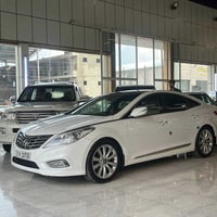 ازيرا ٢٠١٥ • ٦ سلندر • ٦٦ الف كم