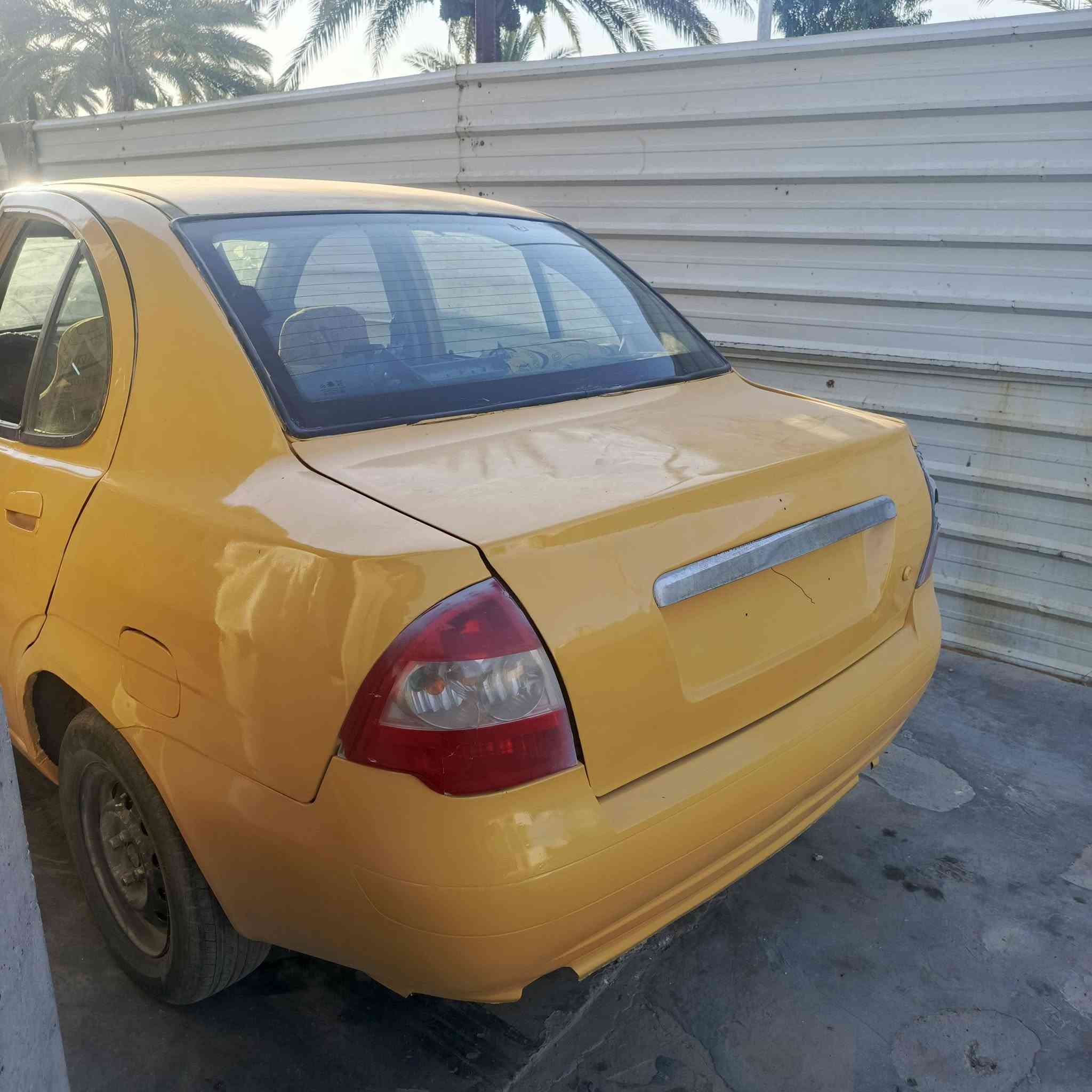 السلام عليكم طيبه للبيع موديل 15مصبوغه حزام السعر 30وبيها مجال مكانها بغداد التاجي متواجد ع الخط وع الواتساب ***********
