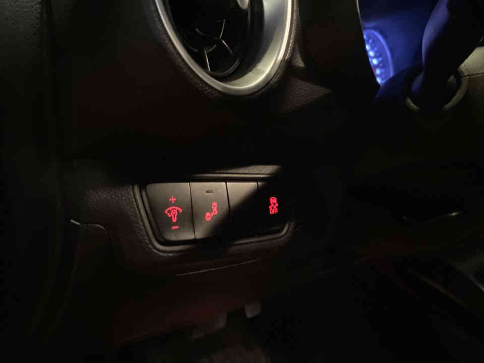 فورتي 2023 عنواني الحريه الدولعي بدون يرباك رادار امامي خلفيه جانبي حساس مري شفط سونار راح انشره قطعتين تبريد الصبغ بي فطور مال تعمير سعر 128 بيهه مجال قليل ***********
