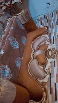 تخمين مستعمل موضح بصورة قنفات عدد 2بيهن ضرر  نضافته80/100 السعر 650  م...