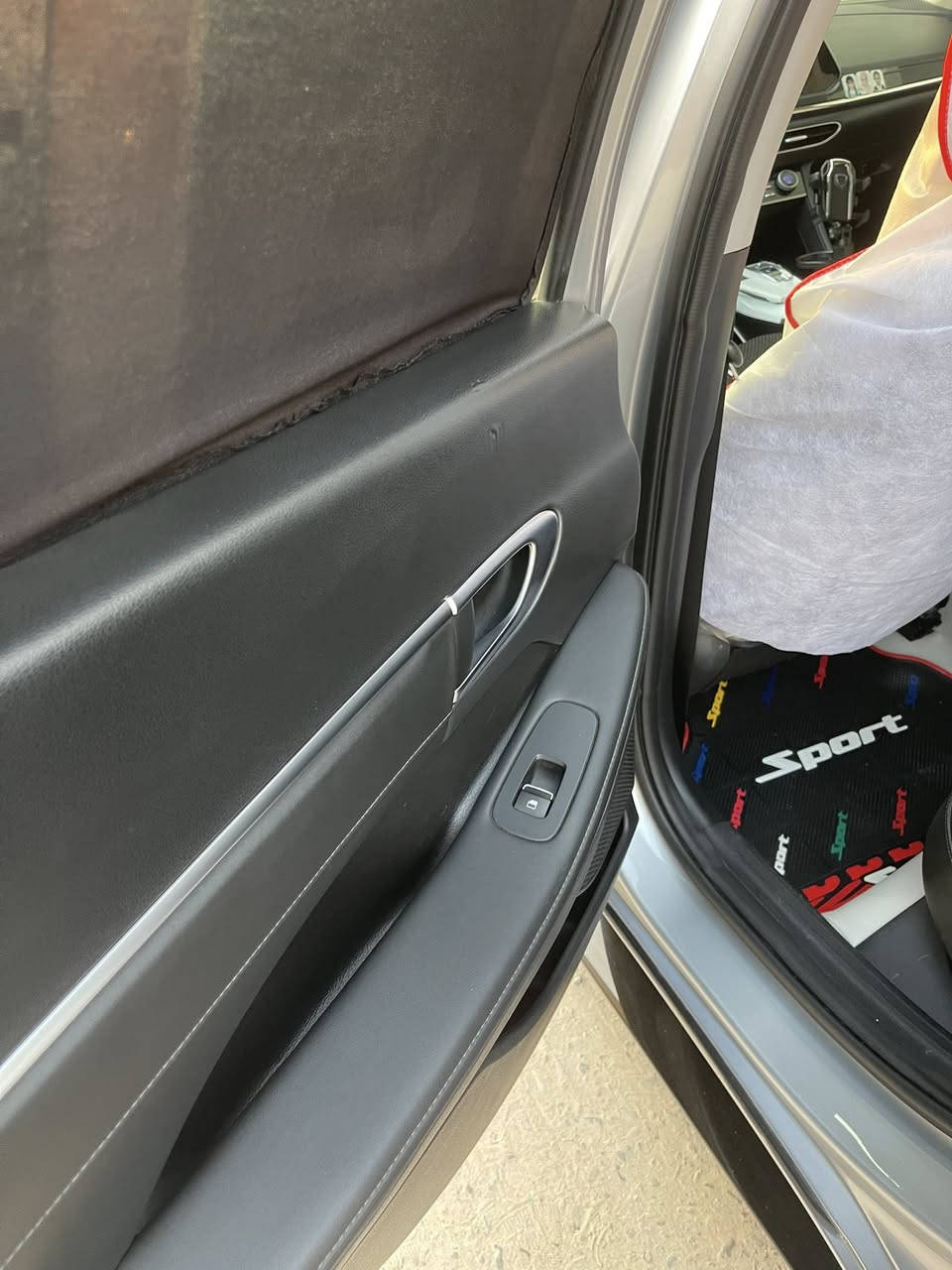 السلام عليكم سوناته ليمتد vip21 فول مواصفات للأخير معوقين وكاله عامه ثاني يوم حادثهه تقرير غرق ماشيه 84 الف *********** مكانهه بصره سعر 170 وبيهه مجال بسيط
