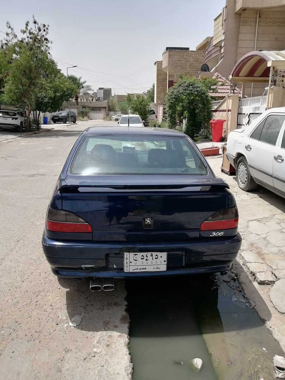 السلام عليكم بيجو 306 موديل 2002مصبوغه عام مكلف بلنشر ***********
