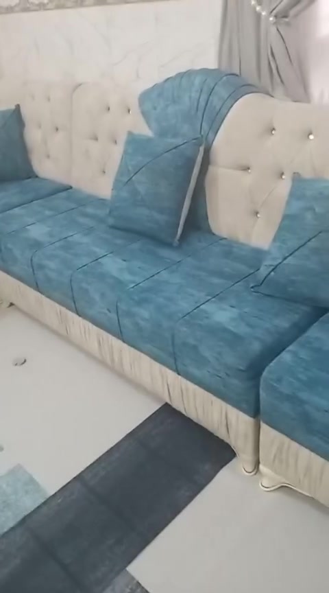 ديوان طول 7امتار 12مقعد 
ومكينةوالميز وياها جدد وتجي ونشوف بعينك


**إذا كنت صاحب هذا الإعلان وتريد حذفه لأي سبب، رجاءا أرسل رسالة إلى الدعم الفني**