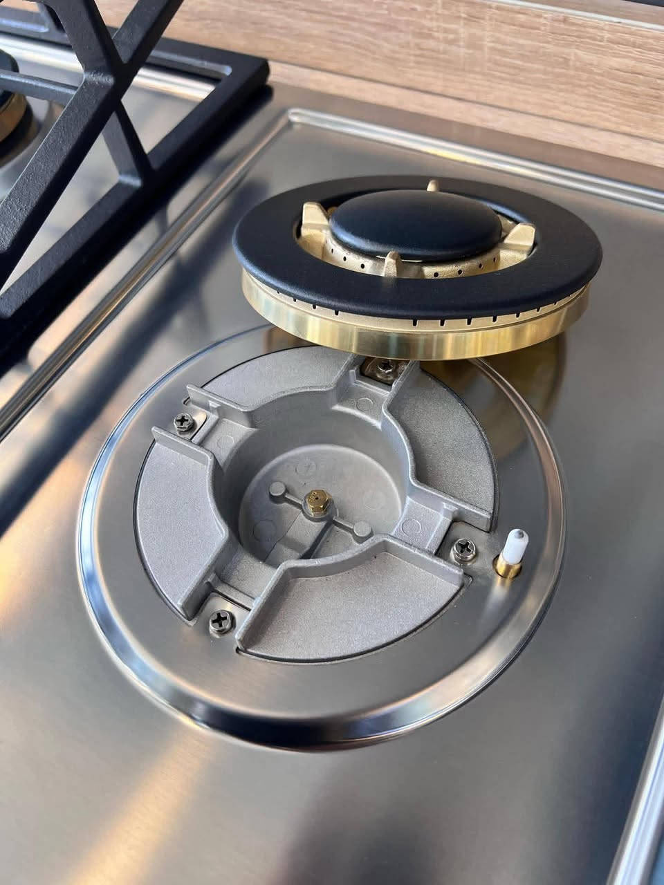 ورشه وصيانه طباخات موقعيه
تواصل على الواتساب***********
