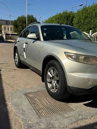 نيسان انفنتي FX35 موديل2007 Limited وارد امريكي لون ذهبي رقم بغداد ممي...