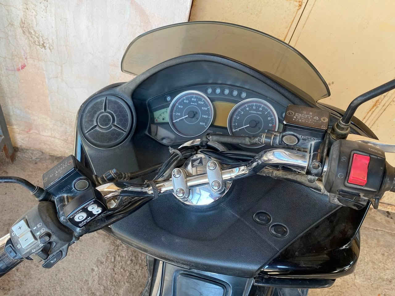 للبيع 010s 7بلادية برغي مابيه نقص
مستعجل ع بيع 

السعر مليون و٦٥٠ وبيه مجال 

*********** 

ديالى بعقوبة
