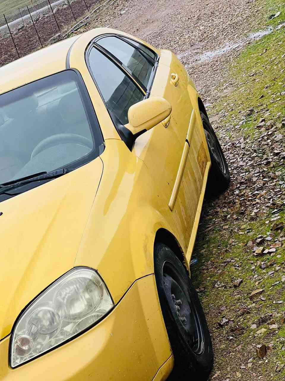 ئۆپترا تەکسی 2011سەنەوی یەکو پارچەی بۆیاخە تۆماتیکە گێڕو مەکینەی پاکە  تەقەو ڕەقەی نیە کارەباهی مەزبوتە گۆڕینەوە دەمکەم  شوێن سەیسادق 
*********** حلبجة, السليمانية
