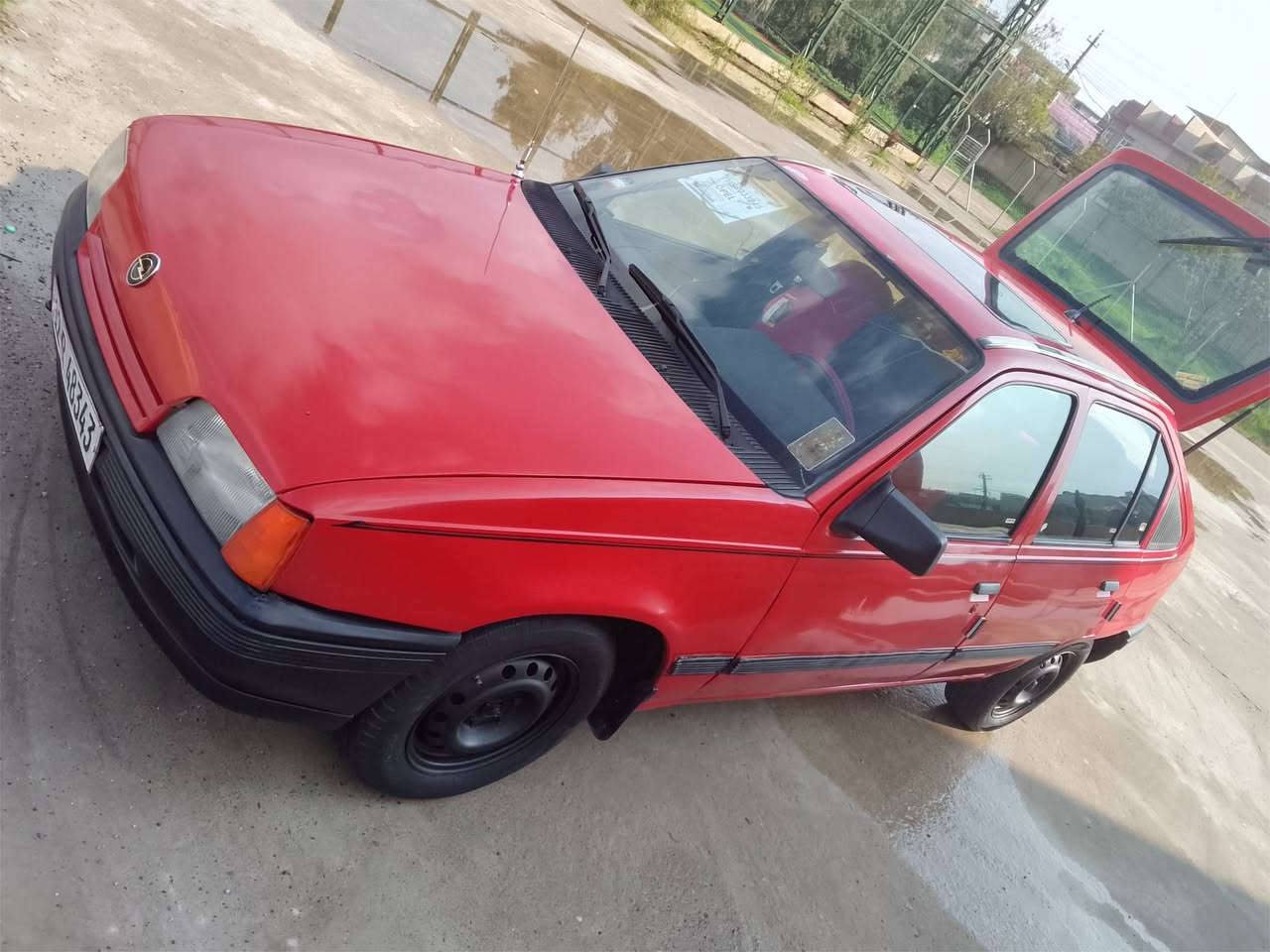 سياره للبيع كاديت جنطه سنويا 2030 فول عادي بس الكير توماتيك اسلايت شغال كاربون بنزين بيها صبغ احزام الشرعي موجود شرط التحويل موديل 19 رقم الهاتف ***********
