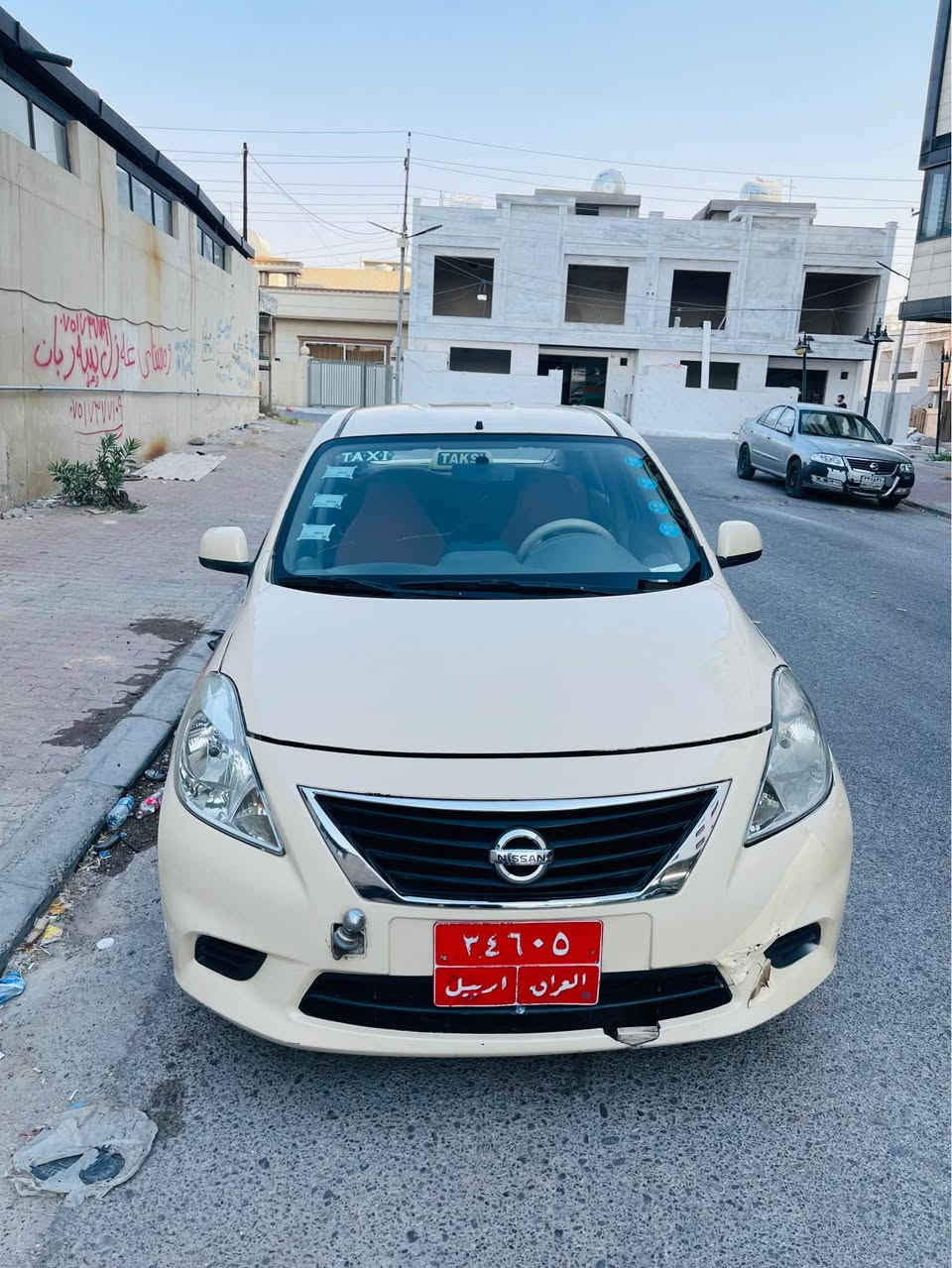 سلام عليكم نيسان صةني ٢٠١٣ تةكسي گير تؤماتيك جام كارةبا شاشة ئاپيپات سةيارةكة ٣پارچةي بؤياغة جيجي معجوني هةية پيشي كةپسة  جةمپي پشتي هةية زؤر غةفيفة تةلةفؤن *********** جوابي پةيوةندي دةدةمةوة لة واتساب أربيل, العراق
