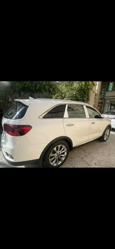 للبيع سورنتو 2020 خليجي
مواصفات بانوراما عدا الفورويل 
ماشية 58 الف قابل للزيادة
مكفولة كفالة عامة عدا طخة وبارد بسيط بباب الصدر موضح بالصورة
السنوية بأسمي ثاني يوم تحويل
مكان السيارة بغداد السيدية
للاتصال
***********
