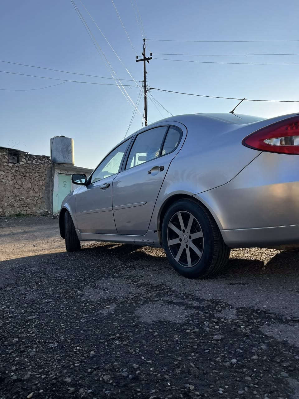 2011 كلين مـטּ دعاميه للدعاميه قطره صبغ مابيها 
كير ومحرك بشرط رقم اربيل 
طخم جديد سياره جاهزها مناقصها ايي شي 
تواصلو واتساب  ***********
مكانها موصل
