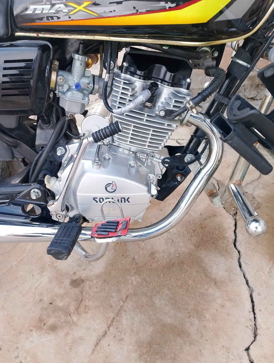 السلام عليكم موطور البيع سيفان سونك موديل 2023 محرك 150 منفيس موجودالتوصل ***********
