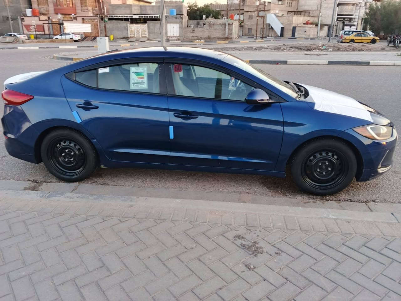 السلام عليكم للبيع ومراوس دخول جديد بانزين بانزين
النتره 18 اصل 
لون نيلي  
كصتين  شغل باجات 
متومه شمالي    أرقام وسنويه  29
نضافه 100/100
مكينه كير اكسل كفاله
مكينه 2000 دووش 
مسجل دمام 9سماعات
كشن كهربائي +تدفئه
فقط فتحه 
تبريد ثلج  
نضافه كشر 100
نضافه داخل 100
حجر بيئة موجود بلادي
تخم تاير جديد
سعرها 65  وبيه مجال ب
سياره خير من الله الف ما ذب عليه
مكان سياره بصره  
*********** واتساب فقط
