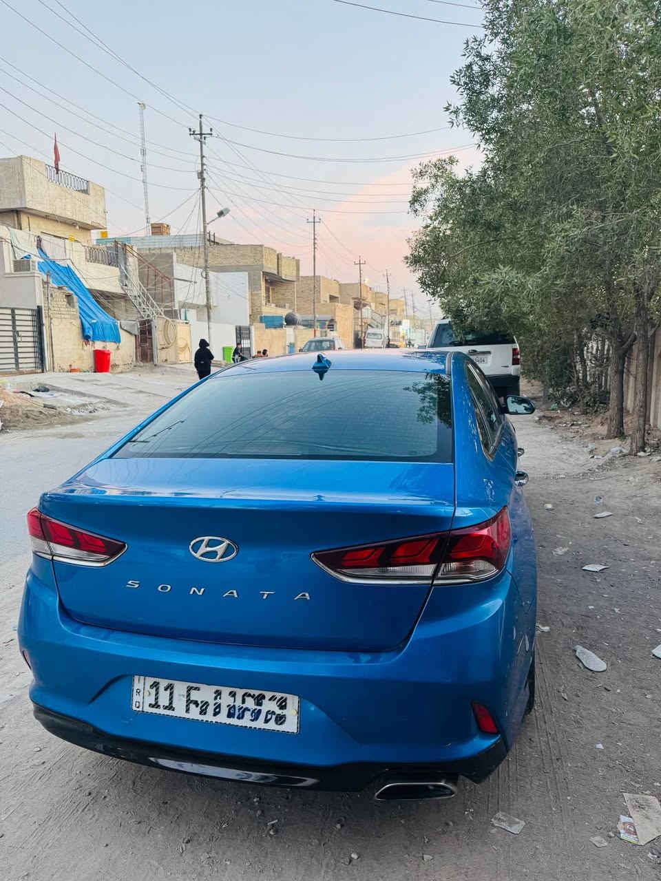 السلام عليكم للبيع للبيع فقط سوناتا 2019 وارد امريكي بدون ايرباك السونار موجود بصور شويه واكع عليه مي والشراي هم يفحص سونار وين ميريد 
المواصفات حساسات اشاير بالمري  كامرة 3 انضمت قيادة كشن السائق كهربائي السيارة احله من الصور تخم تاير الحدادية كفالة المحرك كير مكفولات السيارة برغي مناقصها وبيها طخه جدا بسيطه بالجاملغ الامامي ابو تكتك طخها 

السعر 145 وبيها مجال حك الجيه 

مكان السيارة الامين الثانية لو بشعب يم نادي النفط 

الاستفسار 👈 *********** Colombo, Sri Lanka
