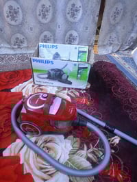 مكنسة كهربائية • أجهزة منزلية • للبيع