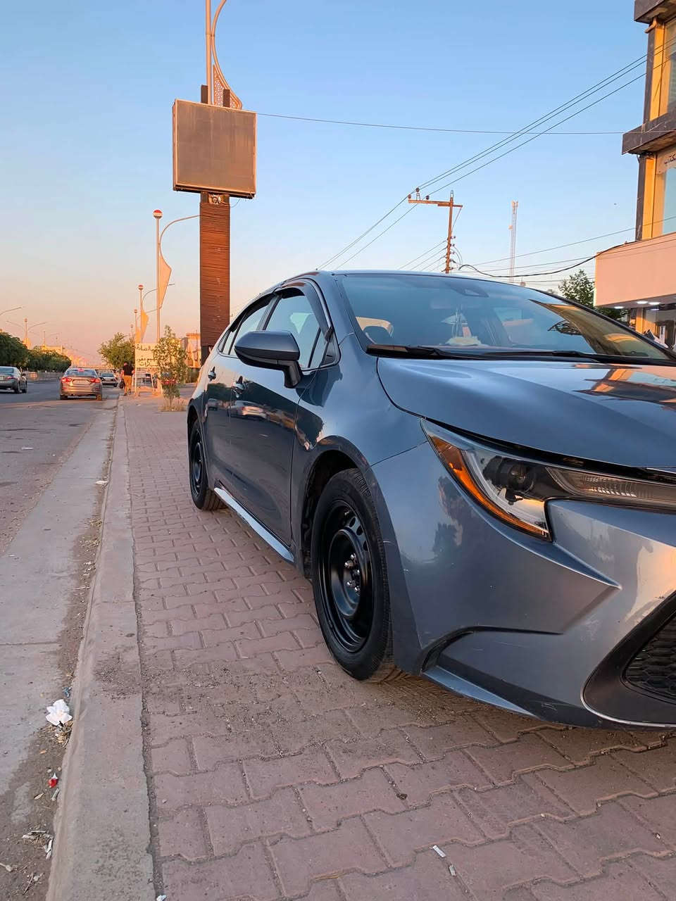 تويوتا كورولا 2020 LE 🔥�

* موديل: 2020
* نوع: Toyota Corolla LE
* محرك: 1.8 اقتصادي 💸
* وارد: أمريكي 🇺🇸
* اللون: أزرق مميز ✨
* العداد: 86 ألف كم فقط

* مكينة شرط ✔️
* قير ناعم ✔️
* تبريد ممتاز ❄️
* استخدام خفيف    
السيارة  بيها ضربة أمامية

💰 السعر: (130)
📍 الموقع: (كركوك)
📞 للتواصل: (‭***********‬
بدون شاصي وبدون ايرباك

