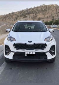 سلام عليك كيا سبورتاج ٢٠٢٠  خليجي  ماكو صبوغ سيارة حلو....  ٠٧٥١١٣٤٥٠٩...