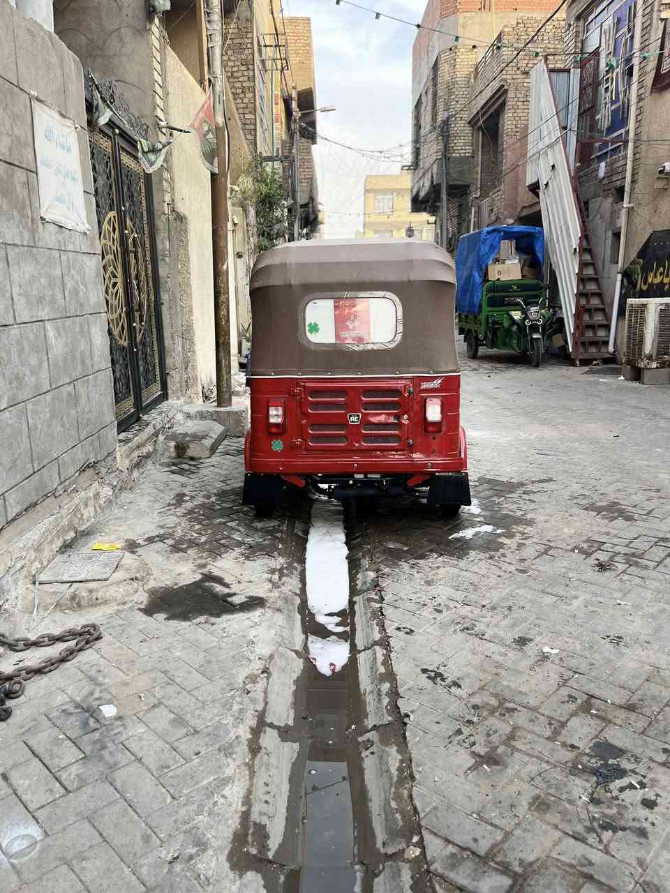 تكتك 18 مكينه 20 جديدة رقم بغداد تفاصيلها خاص***********
