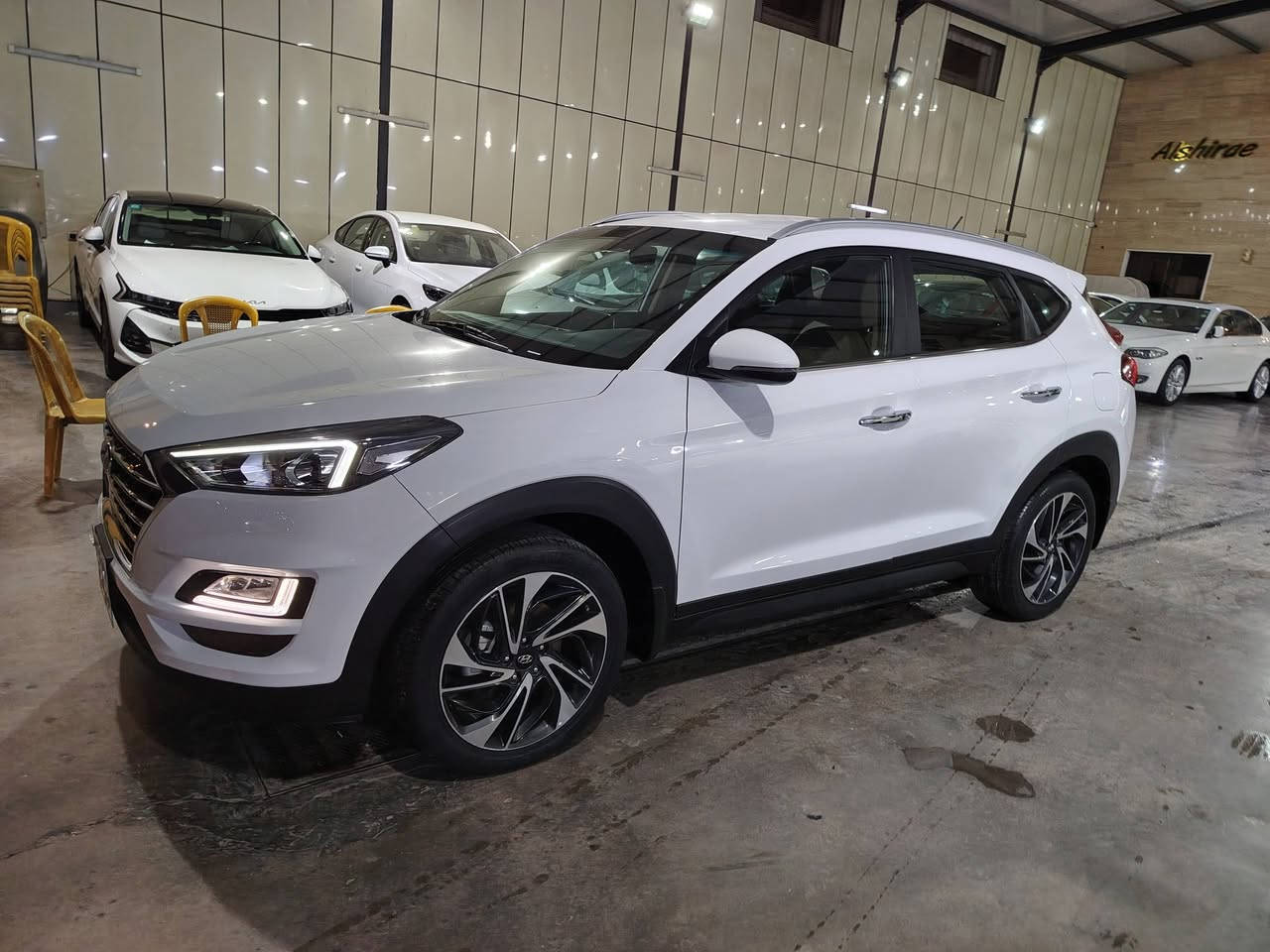 توسان ٢٠٢١ خليجي ماشيه ٦٥ ألف مكفوله من صبغ ولبارد
محرك٢٠٠٠دوش
بصمه
كشنات كهرباء
شاشه تاب
حساس أمامي خلفي
كامره خلفيه
شاحن واير ليس
مود درايف
تبريد خلفي
برده خلفيه
لد نهاري
ويل ١٩
رقم أربيل تحويل مباشر 
سعر ١٩٧بيه مجال بسيط حك لعمله
للتصال***********
مكان سياره بغداد
