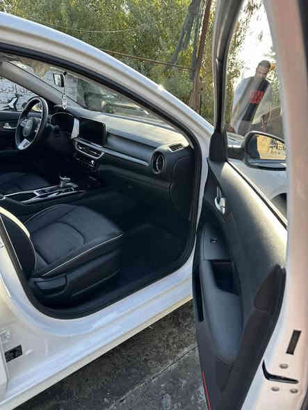 كي 3 ماشيه 11 الف موديل 2025 سياره مكفوله رايده 148 وبيه مجال اللّٰه شاهد معوز فلوس والسياره خير من اللّٰه رقمي
***********
