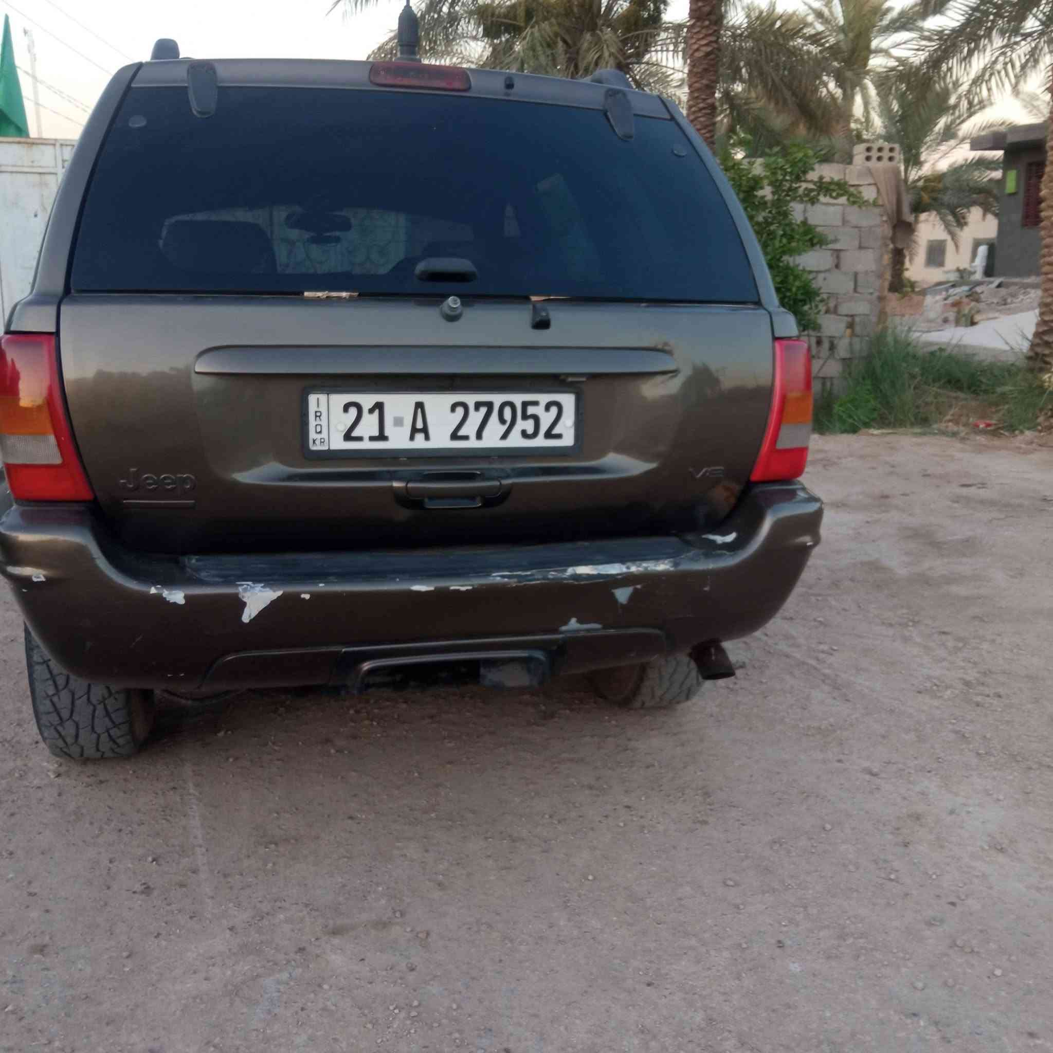 سلام عليكم جيب شيروك     مكفولة بيها بس صبغ جماليه.   تبريد شغال كلشي بيها شغال السياره اوتماتيك رقمها سليمانه المداور ثاني يوم المالك يمي بل حله السعر اتصل وبيك خير وتدلل العنوان بابل الدبلة وهذا رقمي ***********.
