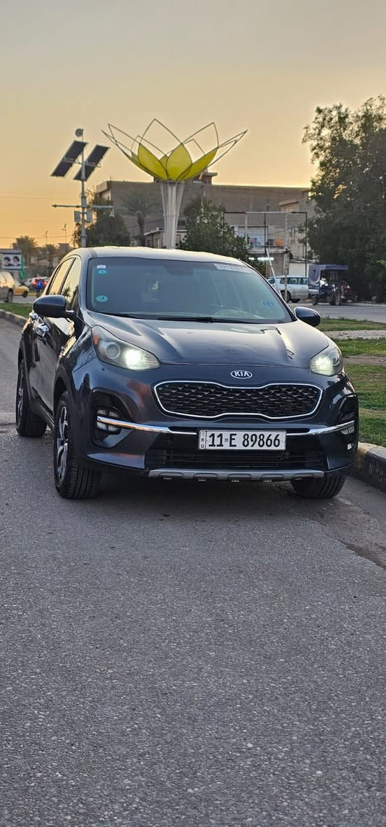 سلام عليكم
سبورتج وارد امريكي موديل 22 فورويل 
حادثهه چاملغ وشوية من البنيد 
صور الحادث موجود بلمنشور 
مكانها بغداد السعر 160 
***********
