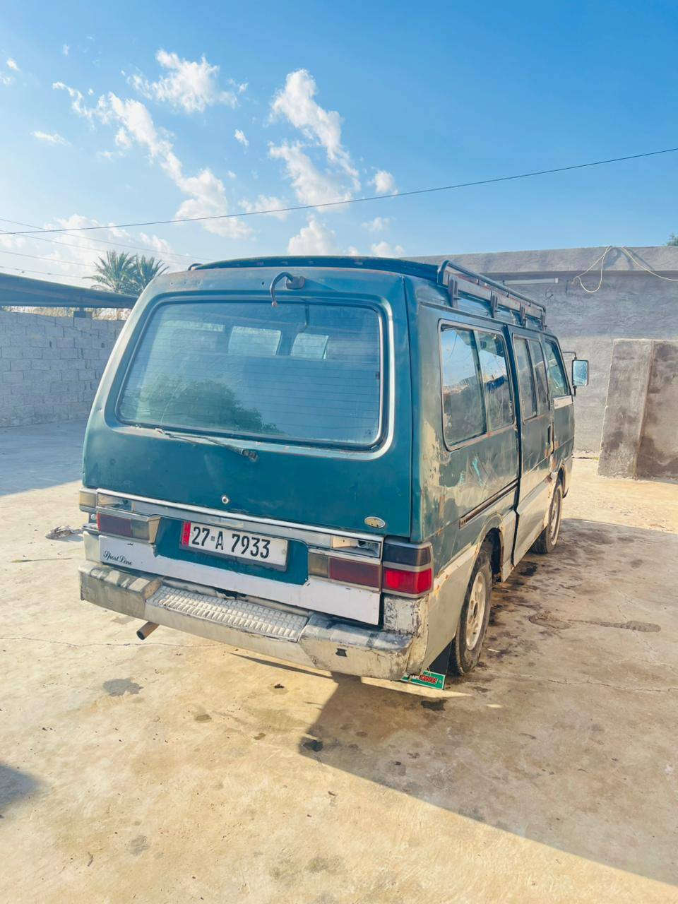 كيا بستا موديل ٩٥ سنوية لل ٢٩
مابيها كلشي بس طخات بجيهت باب السلايت
٤٥ وبيها مجال  ابو غريب
***********
***********
