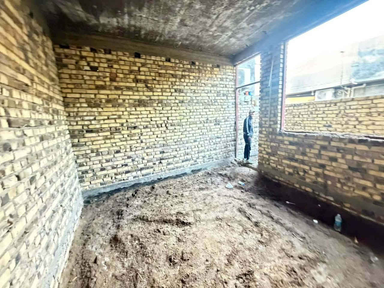 السلام عليكم 
هيكل للبيع 🏠
طابو زراعي سند 25
بإسم صاحب الارض 
تحويل البيت بعد ثاني يوم الشراء
السعر: 55 وبي مجال 
بناء حديث درجة اولى 
العنوان: الحله-وردية خارج سيف سعد عبر الجسر-حي الرضا الثانية 
البيت مكون من :
استقبال 
كلدور - هول
مطبخ
غرفتين نوم 
*طابق ثاني ماكامل
للاستفسار
مراسلة الصفحه


**إذا كنت صاحب هذا الإعلان وتريد حذفه لأي سبب، رجاءا أرسل رسالة إلى الدعم الفني**