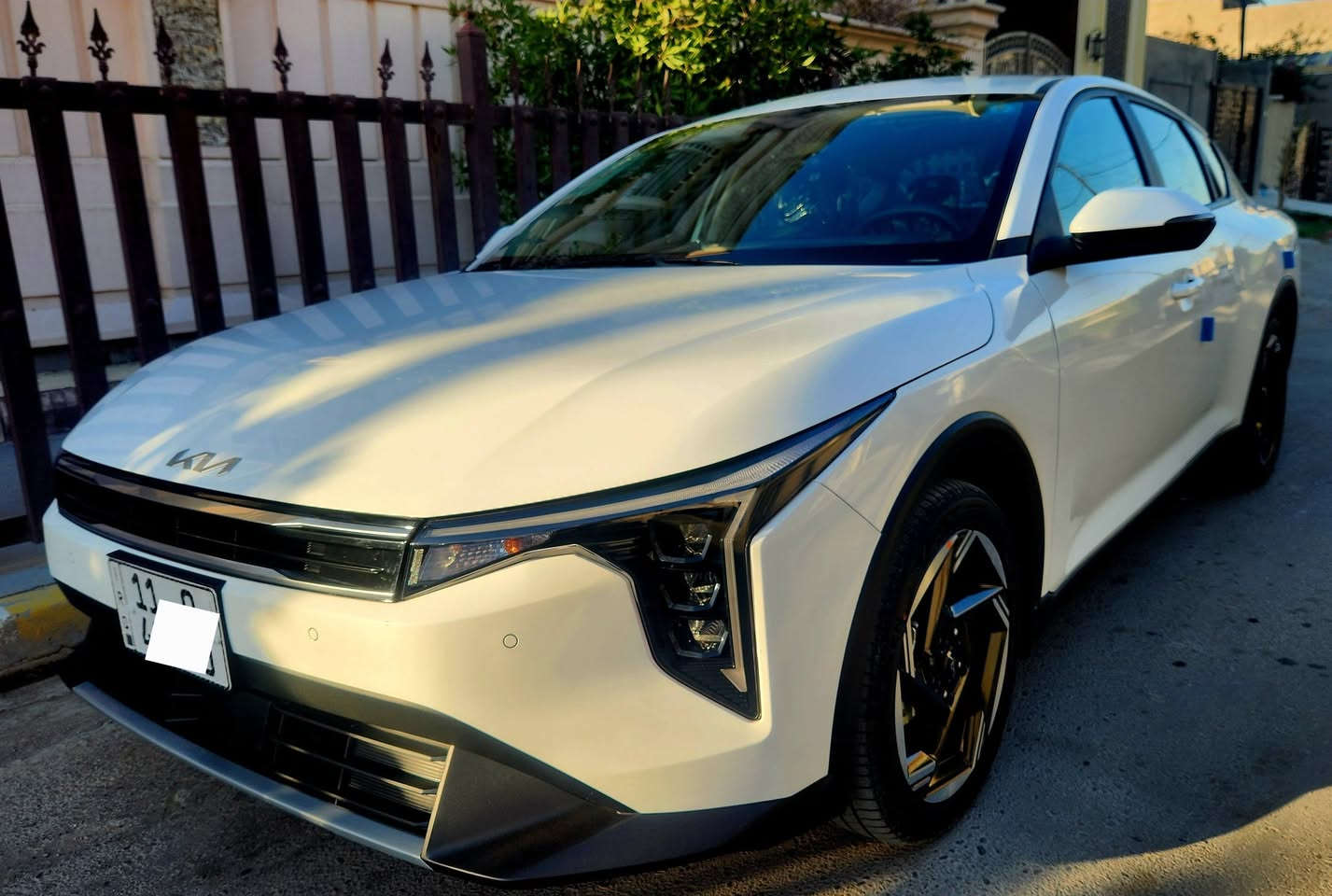 رمضان كريم .
جمعة مباركه ان شاء الله 
للبيع .. كيا k4 ظمان الدوليه 5 سنوات رقم بغداد بأسمي مكفوله كفاله عامه ع وضع الشركه ماشيه 4 الاف ونصف تقريبا سعر البيع 195$ قفل 
*********** العنوان بغداد
