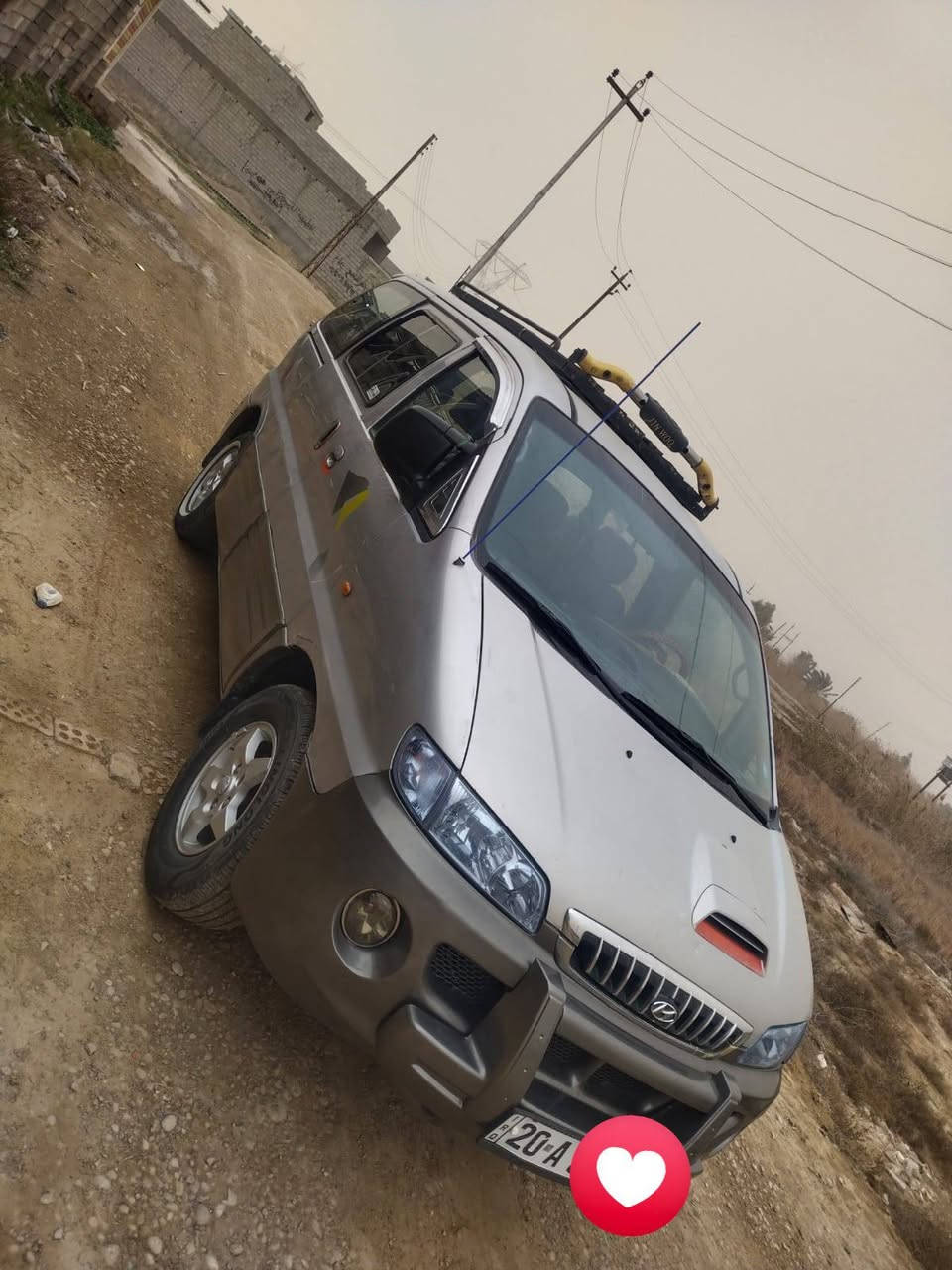 ستاركس موديل 2000خصوصي 7راكب رقم ديالى دولي كير عادي محرك جديد شواصي نضاف صبغ شي قليل سعرها 67$او بيها مجال بسيط مكان ديالى  للتواصل ***********
